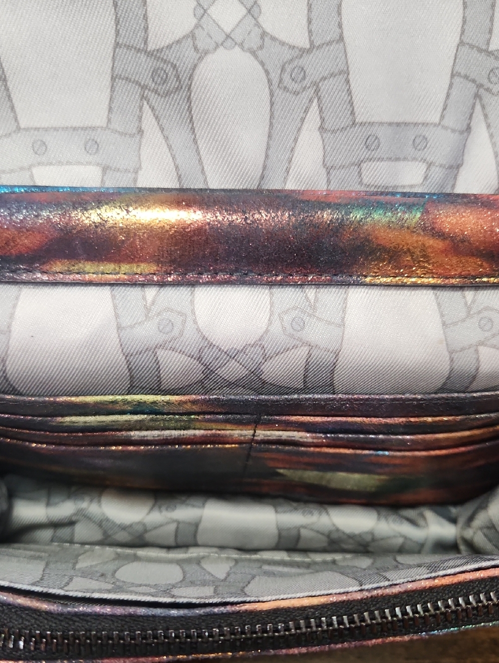 Amiee Kestenberg Crossbody Purse - Picture 6 of 11